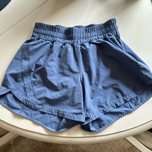 Track that Mid-rise lined short 5” lululemon